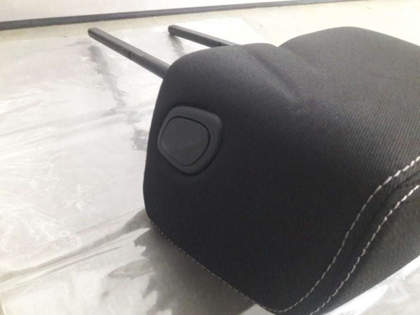 RENAULT CLİO3 ÖN BAŞ DAYANAĞI  YP 7701071620