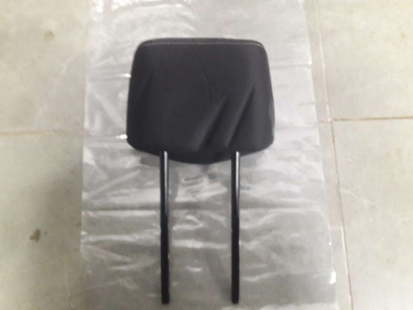 RENAULT CLİO3 ÖN BAŞ DAYANAĞI  YP 7701071620