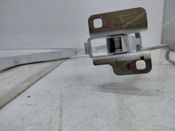 Renault Symbol Sağ Bagaj Menteşesi 904005571R CP (HB-125)