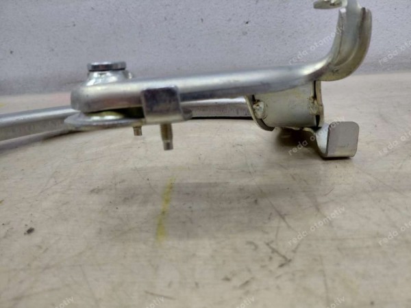 Renault Clio 2 Faz 1 Sol Bagaj Kapak Menteşesi 8200800818 YP (HB-129)