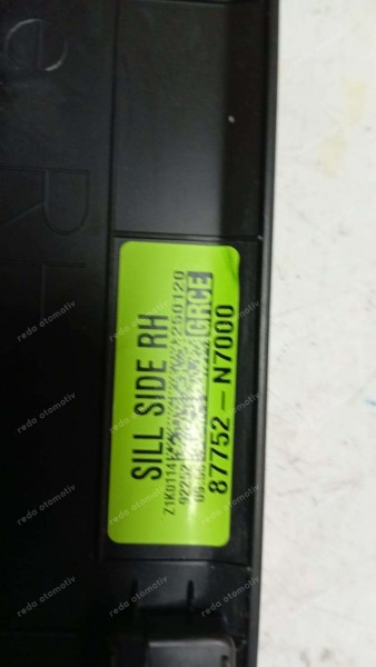 Hyundai Tucson Sağ Marşpiyel Kaplaması Orj. 87752N7000 SP YP (İI-120)