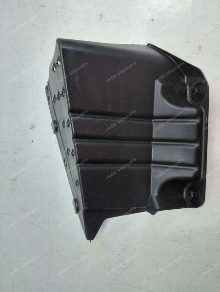 Hyundai Tucson Ön Tampon Alt Gövde Koruması Sağ 86678-N7500 SP YP (EA-110)