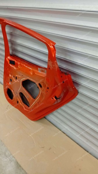 Renault Clio 5 Sağ Arka Kapı 821123280R HP CP (İC-110)