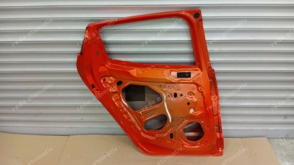 Renault Clio 5 Sol Arka Kapı 821158601R CP (İC-110)