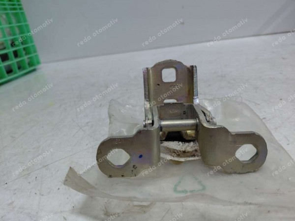 Renault Megane 2 Üst Kapı Menteşesi 8200704552 (HB-1212)