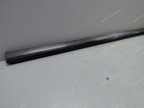 Renault Clio 5 Sağ Ön Kapı Bandı Çıtası 801862526R CP (JD-120)