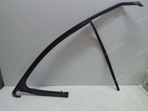 Renault Clio 5 Sol Ön Cam Fitili Krom 803314311R CP (JE-120)