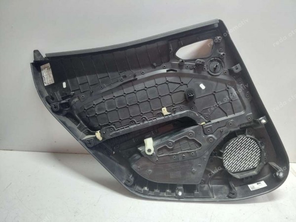 Renault Clio 5 Sağ Arka Kapı Döşemesi 829A04039R CP (FE-120)