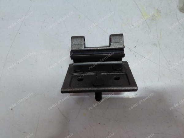 Dacia Pick-Up Sağ Ön Kapı Menteşesi 6001548438 (HB-1212)