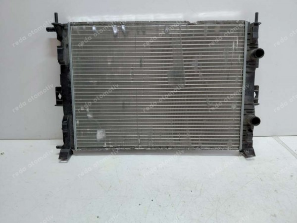 Renault Scenic Su Radyatörü Valeo732873 CP (HD-120)