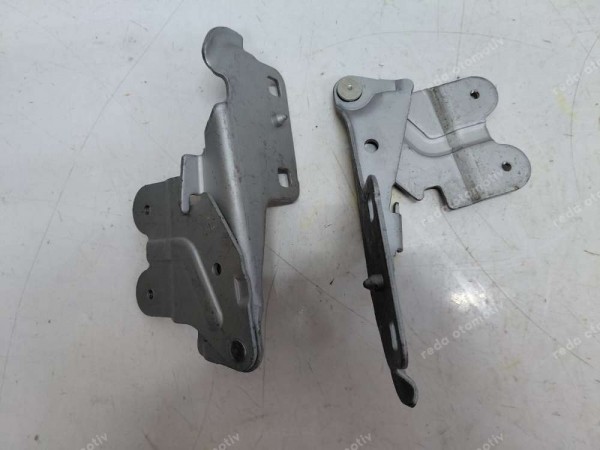 Renault Laguna 2 Kaput Menteşe Takımı 7701206963 YP (HA-120/122)