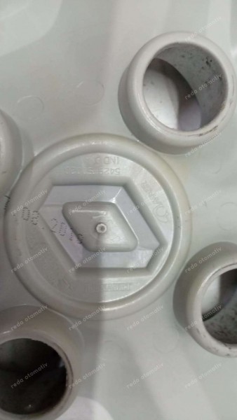 Renault Clio 4 Sandero 16 İnç Jant Kapağı 403157648R 403152550R CP (FB-111)