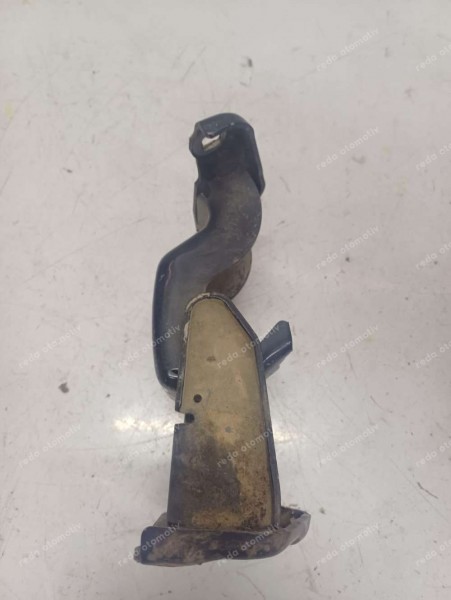 Renault Trafic Sol Ön Üst Arka Kapı Menteşesi 527428A (HA-120)