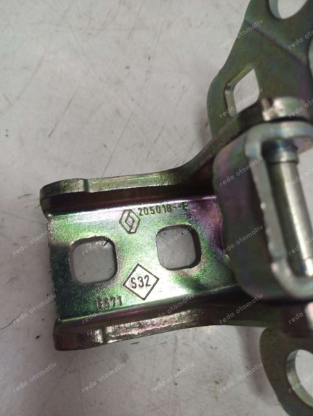 Renault Zoe Sağ Ön Kapı Üst Menteşesi Orj. CP 205018F (HA-120)