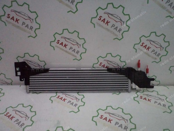 Dacia Duster XJD Yağ Soğutucu Turbo Radyatörü Orj 214507344R YP (ID-130)