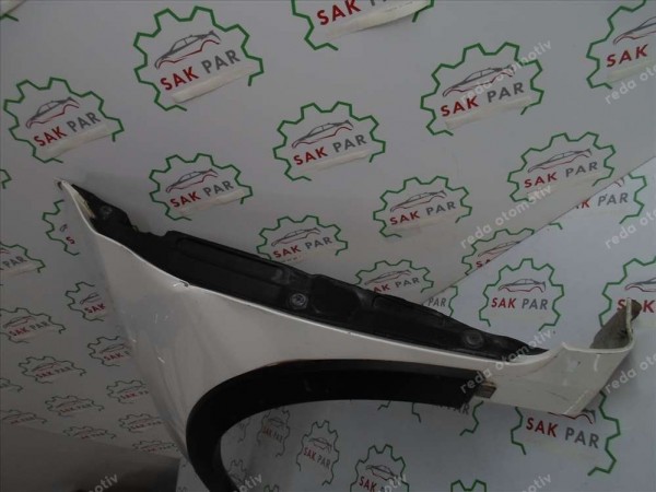 Hyundai İ20 Active Sol Ön Çamurluk ve Bakaliti İzolatör (Beyaz)  66311-C8200 CP (JC-110)