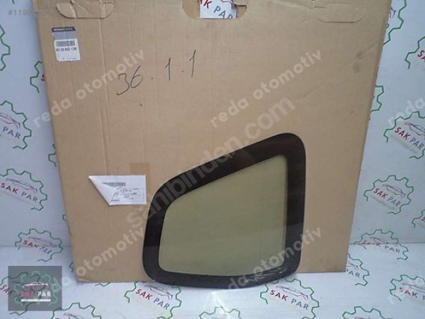 Dacia Duster Sağ Arka Kelebek Camı Orjinal Sıfır 833060013R YP (GG-130)