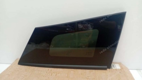 Renault Clio 4 Küstod Camı 833064672R YP (GI-130)