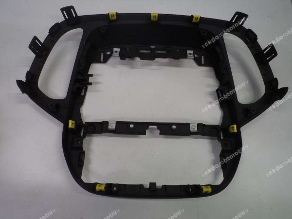 Renault Captur Radyo Çerçevesi Bakaliti Orj 682605493R YP (GF-140)