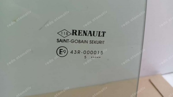 Renault Kadjar Sağ Arka Kapı Camı 823005803R YP (GG-120)