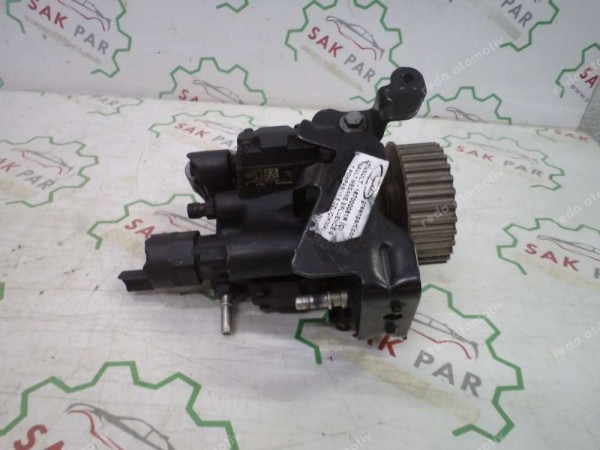 Renault Megane 3 Fluence 3 Yakıt Pompası Orj 167000061R CP (CI-120)