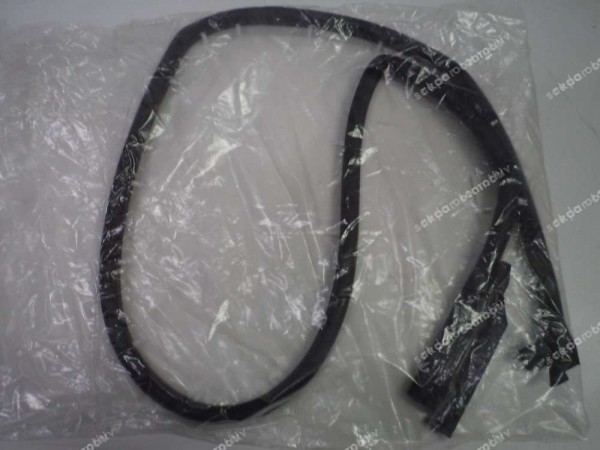 Dacia Duster Sol Arka Kapı Cam Fitili Orj 828354284R YP (F4)