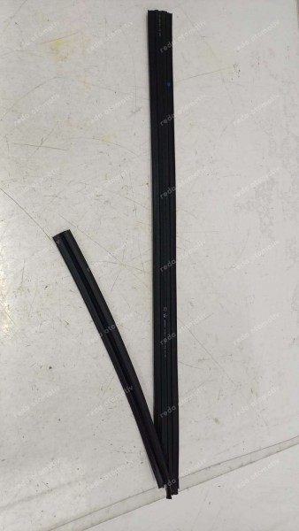 Dacia Sandero Sağ Arka Cam Arka Fitili 822722838R YP (F1)