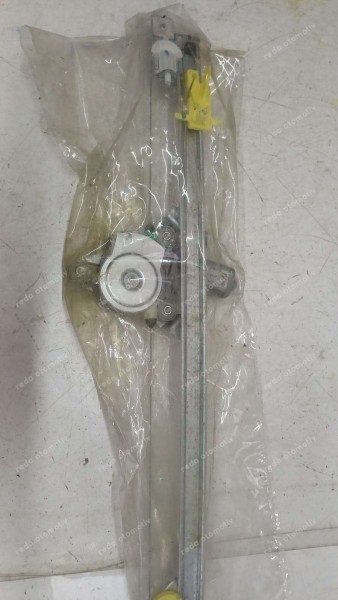 Renault Trafic 2 Sağ Ön Cam Krikosu 7700311821 YP (DF-130)