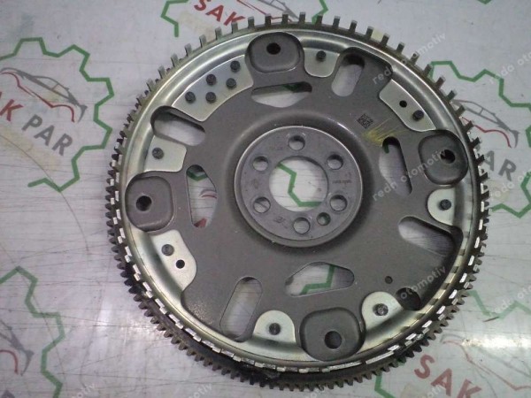 Renault Clio 5 Jogger 1.0 TCe Otomatik Volant Flanşı 123331947R YP SP (IC-120)