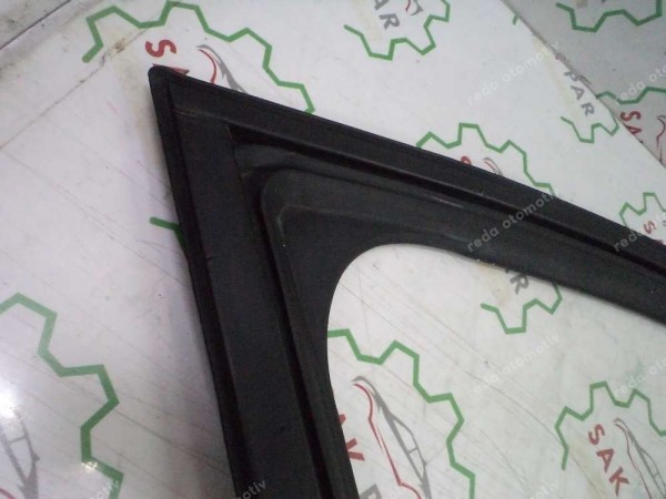 Dacia Jogger Sandero 3 Sağ Ön Kapı Cam Fitili Orj 803301377R CP (JE-120)