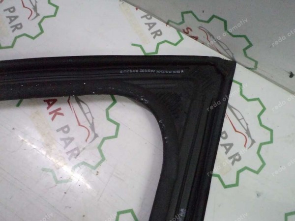 Dacia Jogger Sandero 3 Sağ Ön Kapı Cam Fitili Orj 803301377R CP (JE-120)