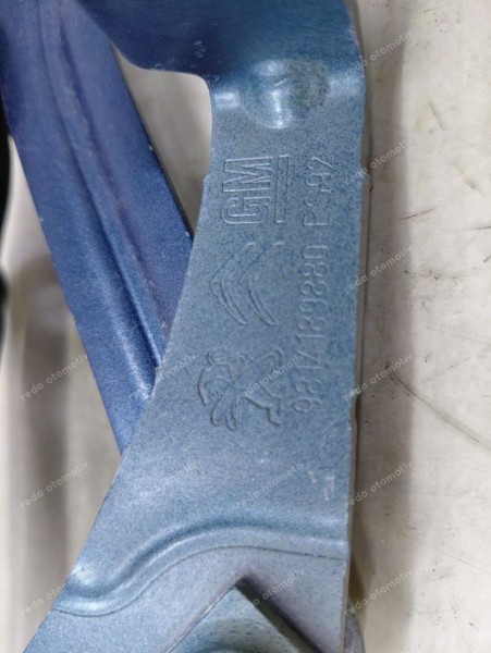 Opel Grandland Peugeot 3008 Sol Ön Kaput Menteşesi 9814189880 CP (HA-126)