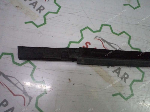 Dacia Jogger Sol Ön Cam Dış Alt Fitil Orj 808210572R CP (JD-120)