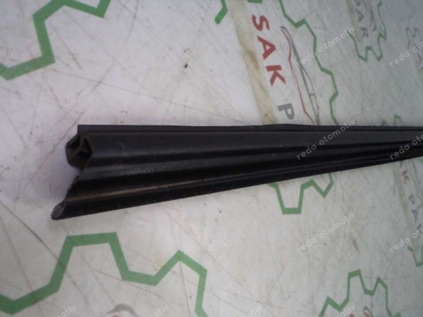 Dacia Jogger Sol Arka Cam Sıyırıcı İç Fitil Orj 823310931R CP (JD-120)