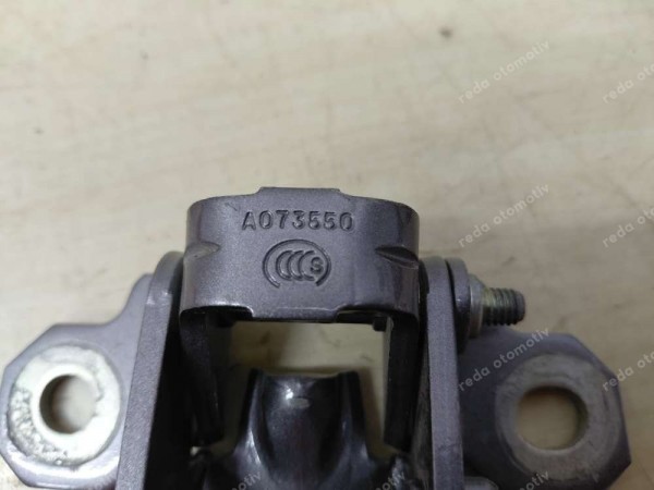 Renault Fluence Kapı Menteşesi A073550 CP (HA-126)