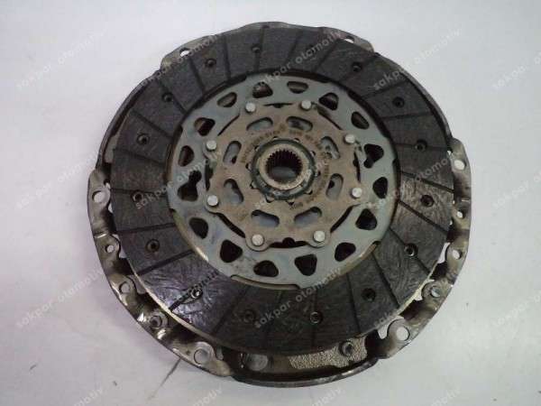 Renault Clio 5 1.0 Tce Manuel Baskı Balata 302102441R 302051409R 302058718R CP (IC-120)