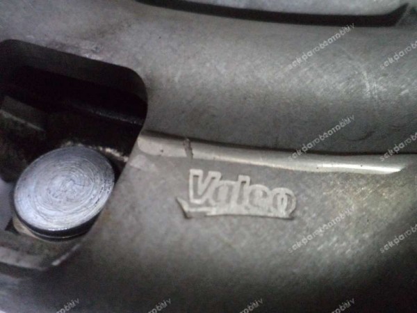 Renault Clio 5 1.0 Tce Manuel Baskı Balata 302102441R 302051409R 302058718R CP (IC-120)