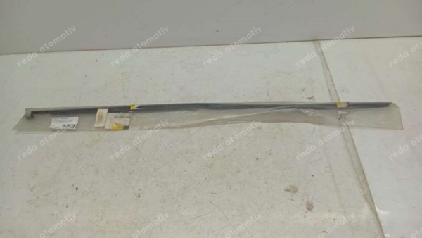 Renault Fluence Sağ Arka Kapı Dış Cam Sıyırıcı Fitili 828200161R YP (JD-120)