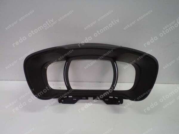 Renault Kadjar Gösterge Çerçevesi Orj 682500431R YP (GF-120)