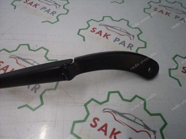 Renault Megane 2 Ön Sağ Dış Silecek Kolu Orj 8200215895 YP (JI-121)