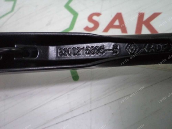 Renault Megane 2 Sağ Ön Silecek Kolu Orj 8200815295 YP (JI-120)