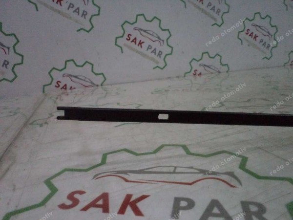 Renault Clio 3 Sağ Ön Silecek Kolu Orjinal 7701071167 YP (JI-121)