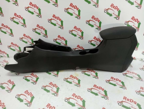 Hyundai İ20 Taban Konsolu Orta Ara Konsol 2020 Sonrası [RHD] 84610-Q0950 84611-Q0900 CP(KA-120)