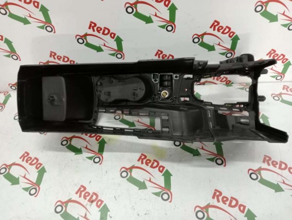 Ford Focus 3 Orta Ara Konsol BM51-A045M62-AEW CP (KC-110)