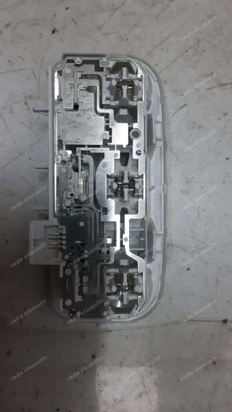 Renault Fluence Megane 3 Arka Tavan Lambası 264300008R YP (FB-120)