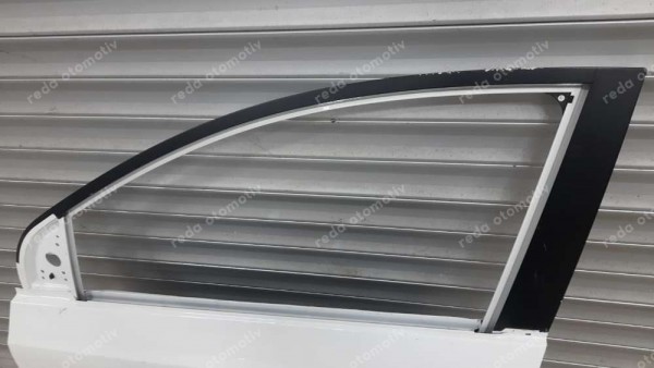 Hyundai İ20 Active Sol Ön Kapı 76003-C8200 CP (İD-110)