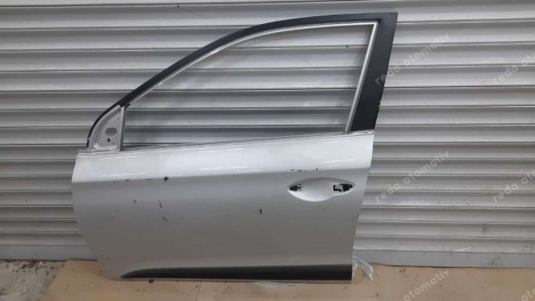 Hyundai İ20 15/17 Sol Ön Kapı Orj. CP (İD-110)