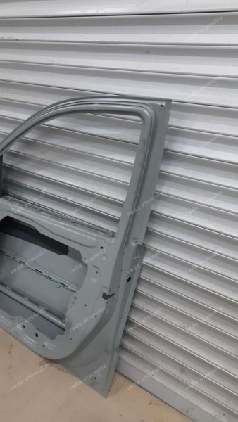 Hyundai Santa Fe Sağ Ön Kapı 76004-2B030 YP (İC-110)