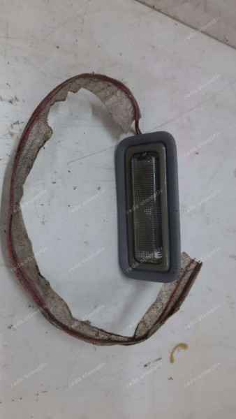 Renault Megane 1 Arka Tavan Lambası 7700835131 CP (FB-122)