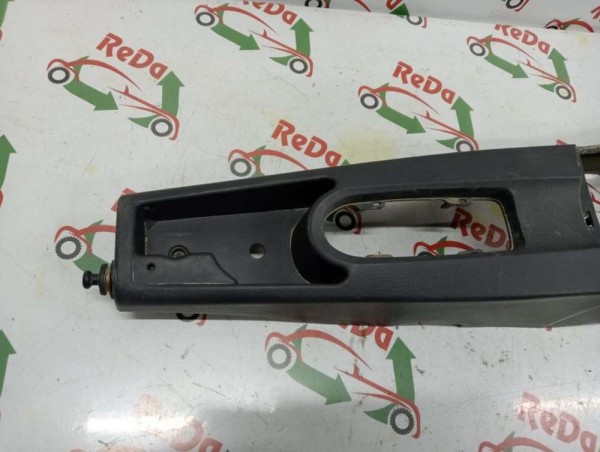 Ford Focus 1 Orta Ara Konsol 2M5X-A045A74-AC CP HP (KC-110)